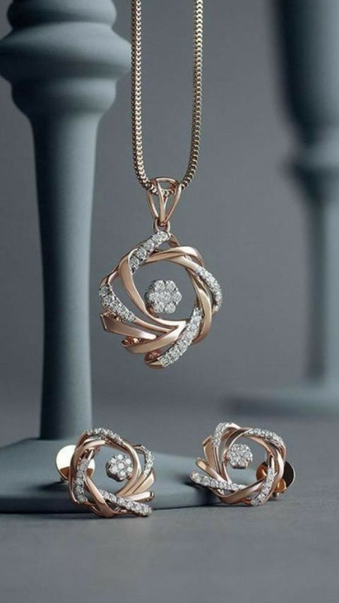 Elegant Office Pendants Tips: Workplace Jewelry Styling Guide and Professional Fashion Insights