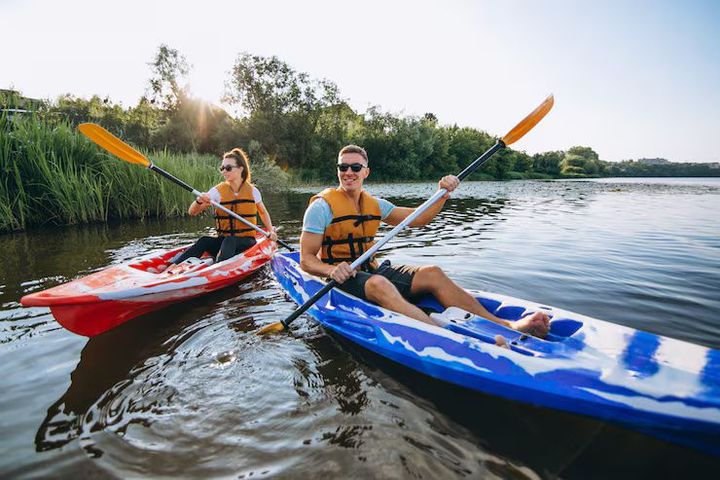 River Rafting Expeditions Guide: Routes, Safety Planning, Seasonal Insights