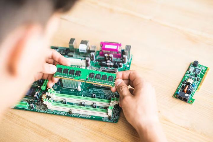 Chip Compactors Knowledge: Industrial Metal Chip Recycling Systems Guide